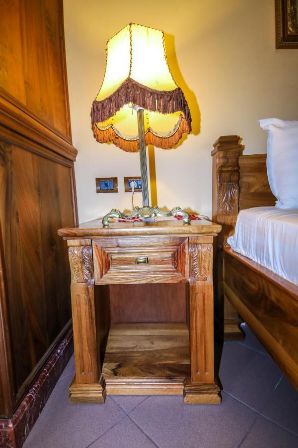 Brilant Antik Center Hotel Тирана Экстерьер фото